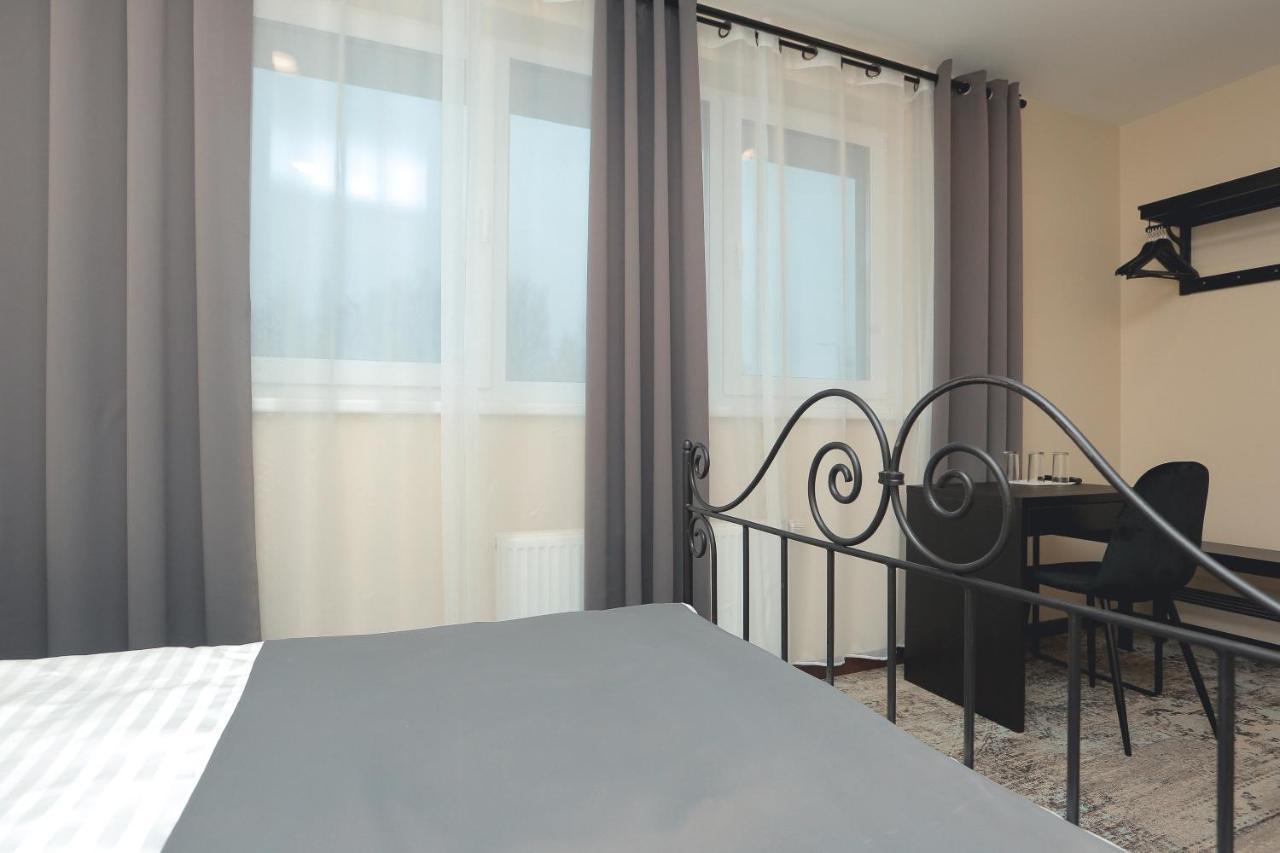 Motel Bransa Telšiai Zewnętrze zdjęcie