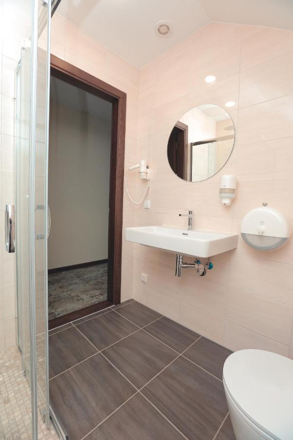 Motel Bransa Telšiai Zewnętrze zdjęcie