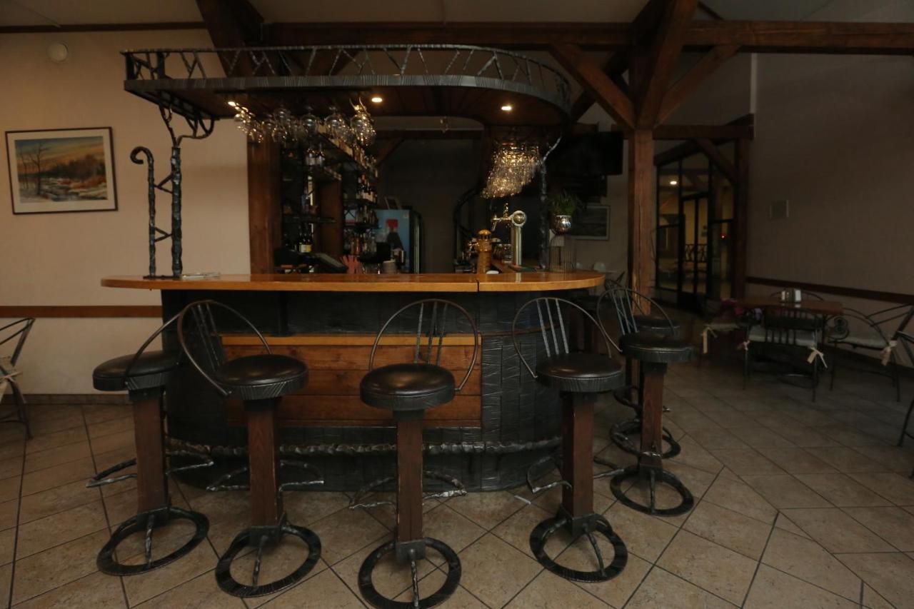 Motel Bransa Telšiai Zewnętrze zdjęcie